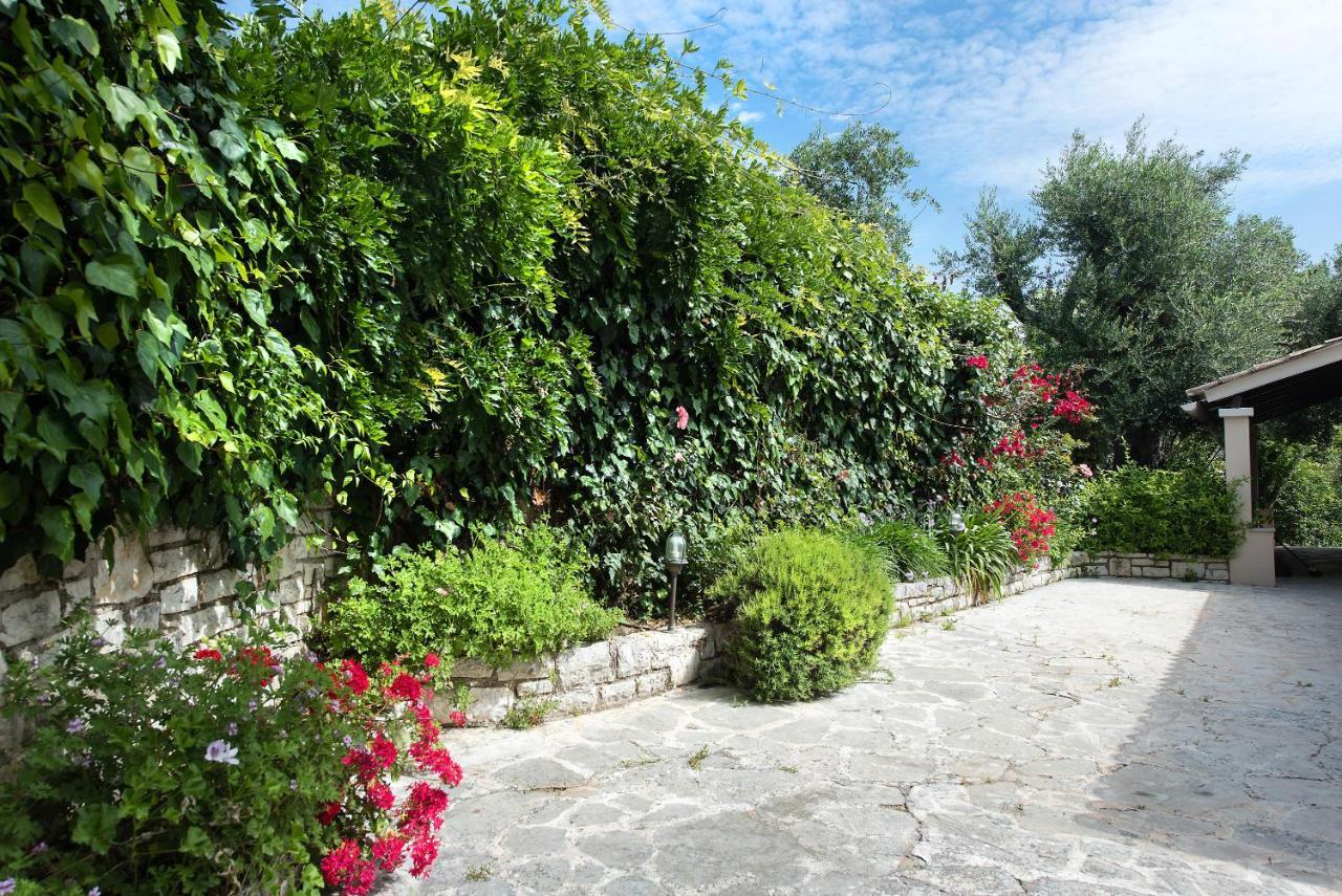 Villa Lofos Kassiopi Esterno foto