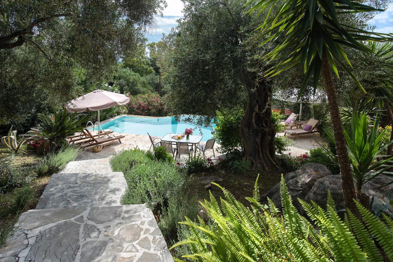 Villa Lofos Kassiopi Esterno foto