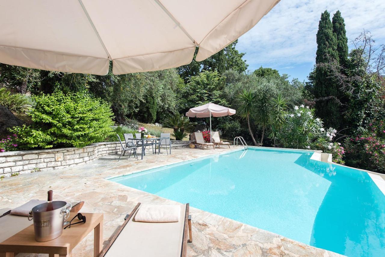 Villa Lofos Kassiopi Esterno foto