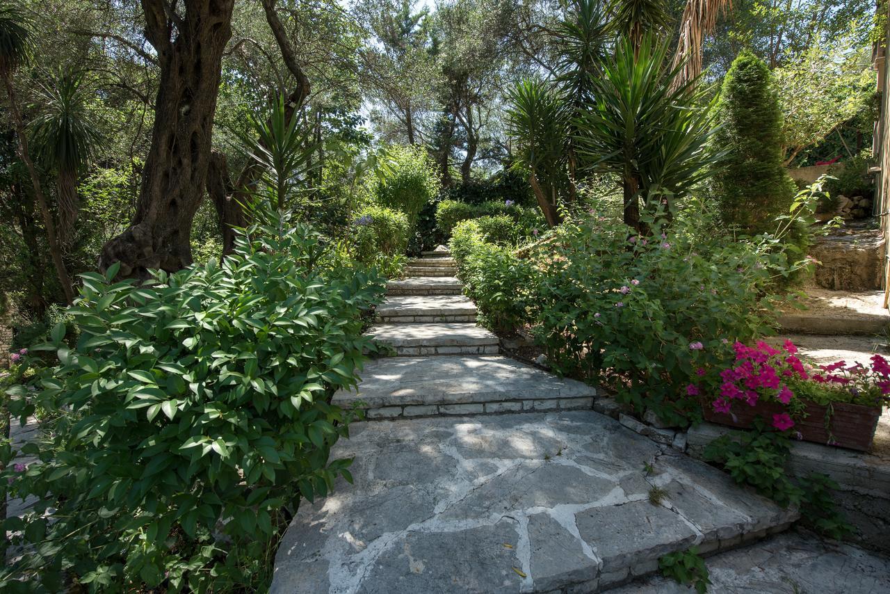Villa Lofos Kassiopi Esterno foto