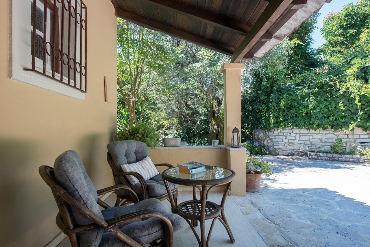 Villa Lofos Kassiopi Esterno foto